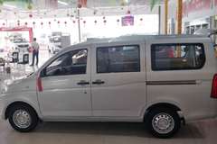 五菱荣光V全系进行优惠大促销，尊享2年免息