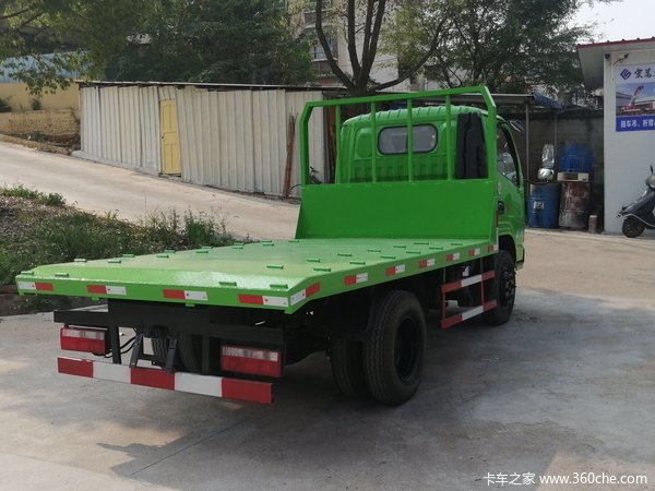 东风力拓平板拖车，适合拉80以下挖机和家俱厂木料运输！