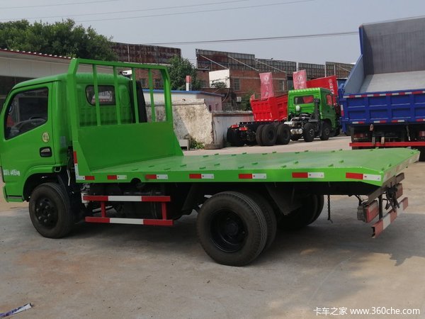 东风力拓平板拖车，适合拉80以下挖机和家俱厂木料运输！