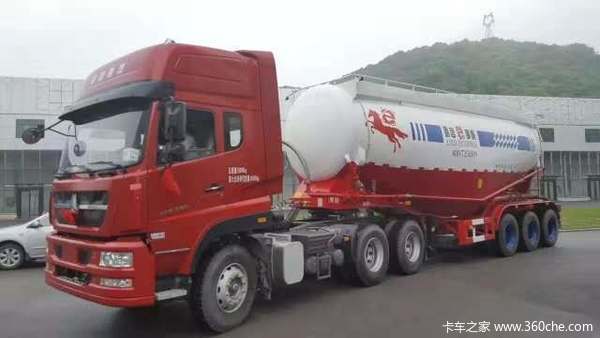购斯太尔D7B牵引车 享高达3万优惠