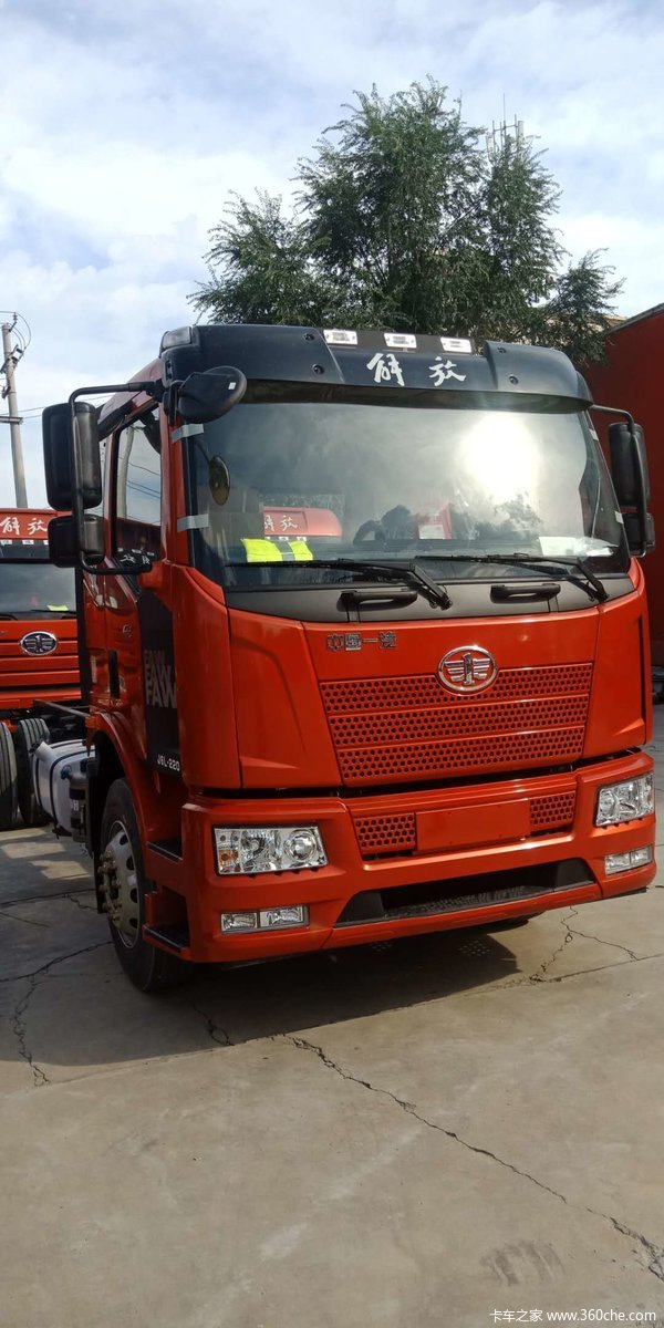 新车到店解放j6l载货车仅需165万元