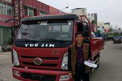 恭喜恭喜李老板，王老板二位金日喜提爱车。 喜提开拓X500自卸车