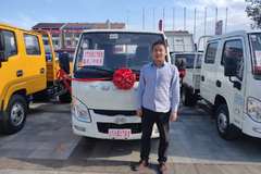 恭喜邓朝林 喜提上骏X系单排仓栅载货汽车