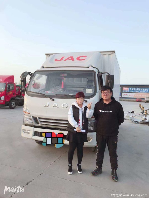 恭喜恭喜李老板喜购江淮v6一台! 喜提骏铃V6载货车