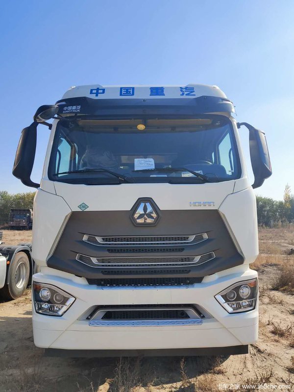 新车到店 豪瀚n7g牵引车仅需46.6万元