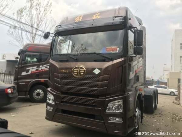 本店为您推荐 青岛解放 JH6 460马力 6X4 LNG牵引车