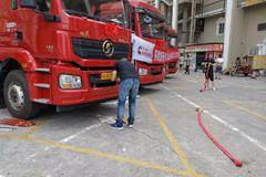 祝：运杰物流生意兴隆！财源滚滚！选陕汽，好运气！