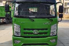 恭喜感谢卡车客户，现场订风驰车两台 喜提风驰自卸车