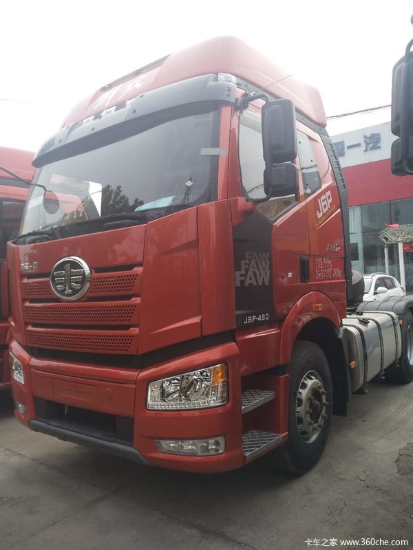 解放J6P牵引车火热促销中 让利高达0.3万