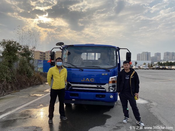 1台帅铃Q6(原H系3308轴距)载货车成功交付客户