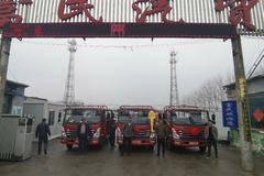 恭喜李师傅王师傅赵师傅 喜提时代领航载货车