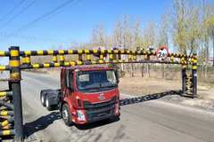 唐山华威400马力-2米81惊爆价，欢迎卡友咨询。