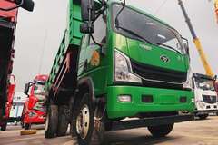 豪曼勇士自卸汽车可挂18吨户，夏季购新车现金促销一万元。