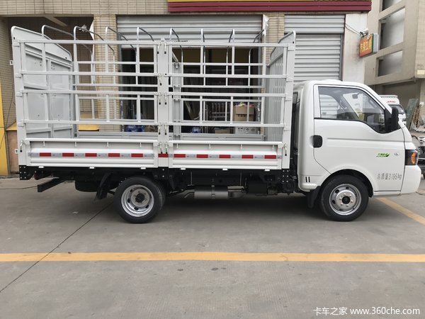 江淮轿卡 3.5米仓栏车到店，3.5*1.75*355
