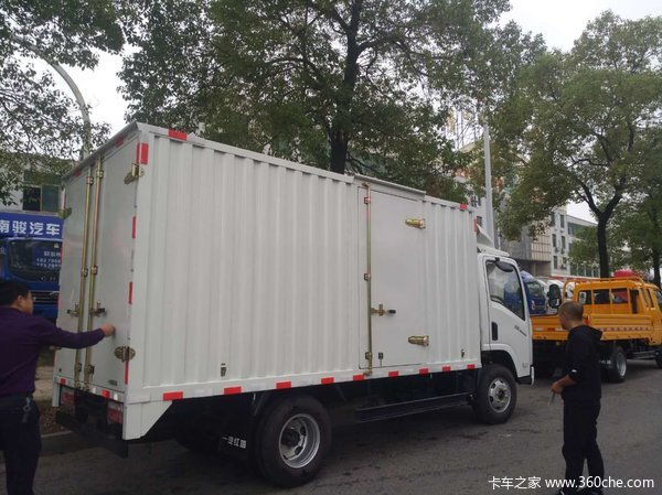 优惠0.68万 宜春市解放公狮载货车火热促销中