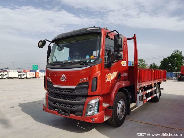 东风柳汽 新乘龙m3中卡 185马力 4x2 6.2米栏板载货车(lz1160m3ab)12.
