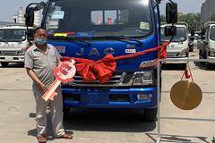 1台骏铃V6第三代麦客科技版载货车成功交付