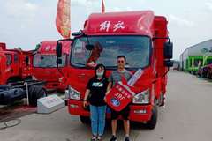 恭喜张宾伟 先生喜提J6F载货车一台