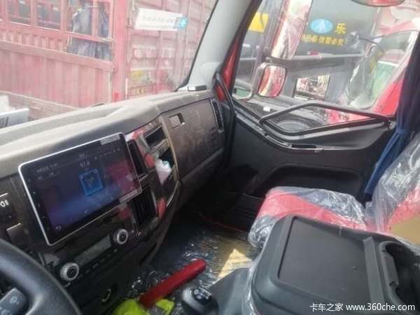阜阳市解放J6L6.8米货车冲量优惠促销中