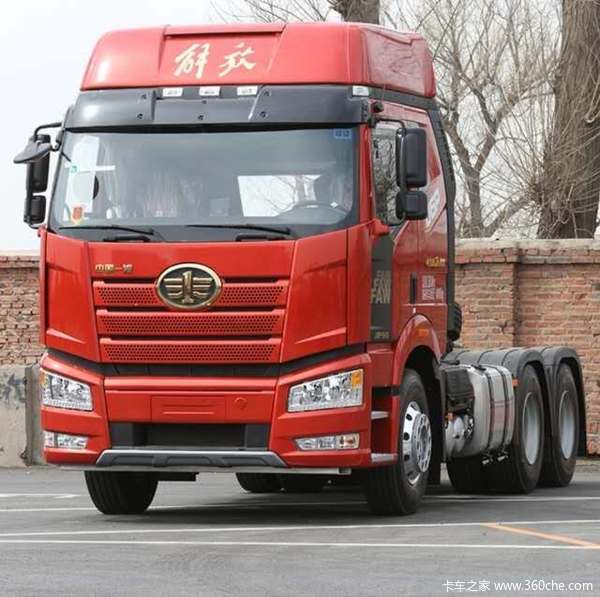 解放j6p牵引车曲靖市火热促销中 让利高达0.5万