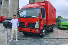 恭喜杨春林、龙招燕、孙军军、张英明、许裕方 喜提悍将载货车