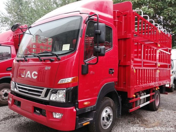 气囊座椅高配江淮骏铃v8高栏新车到店优惠中