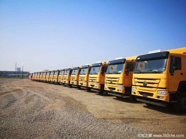 中国重汽豪沃卡车，身强骨健承载无限砂石料自卸运输