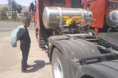 新车到店欧曼GTL460马力潍柴发动机法士特12档