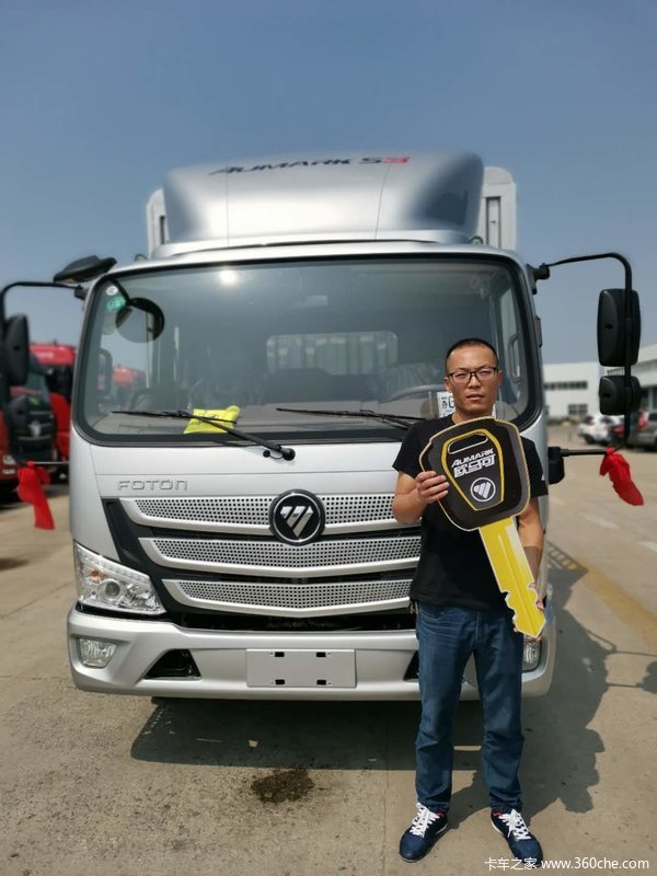 今日1台欧马可S3载货车成功交付客户