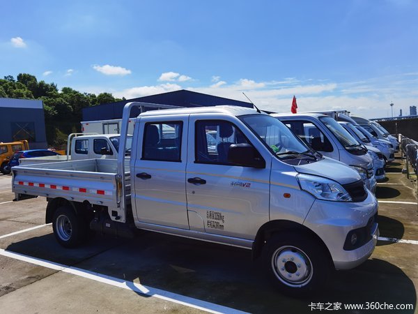 祥菱V2双排栏板载货车新车上市 欢迎到店垂询