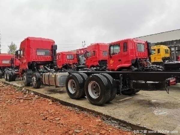 首付10万提回家，无利息，包牌价35.8万，整车质量11.5吨！