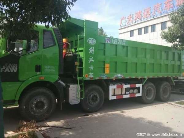 解放J6P牵引车驻马店市火热促销中 让利高达0.5万