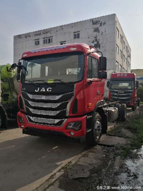 江淮格尔发K5X6.8米载货车底盘新车到店