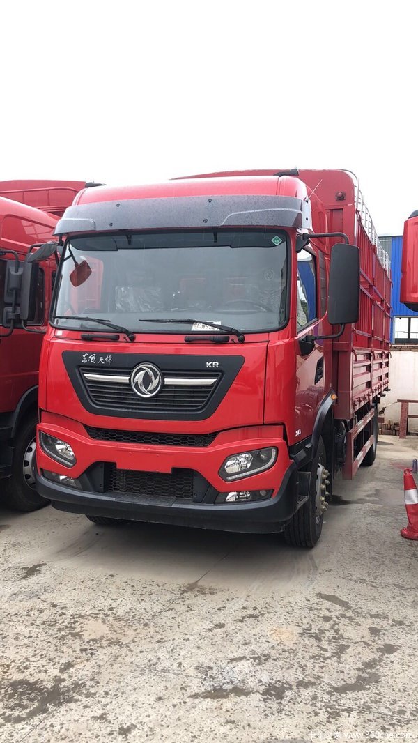 东风商用车 天锦kr中卡 绿通版 245马力 4x2 6.