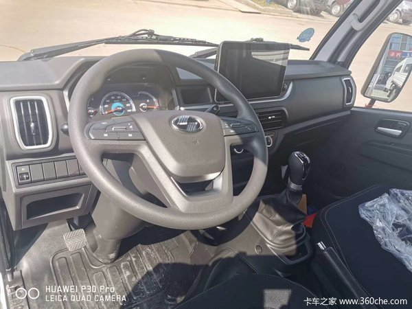 民族品牌中国轻卡第一辆轿车化轻拉全国唯一