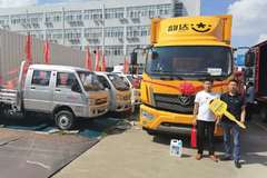 恭喜韵达快递公司 喜提一台瑞沃ES5（9.8米）厢式运输车