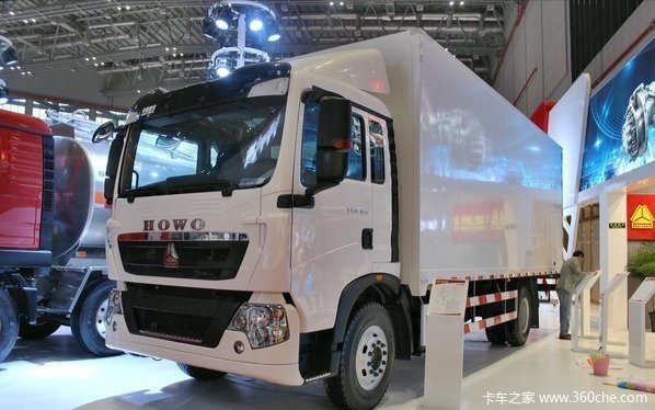 中国重汽豪沃TX5载货车优惠促销 —到店有礼