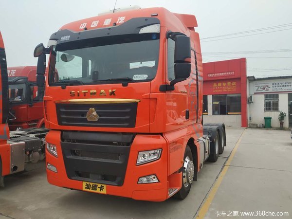 重汽汕德卡ZF自动挡牵引车，超低油耗，特价促销中