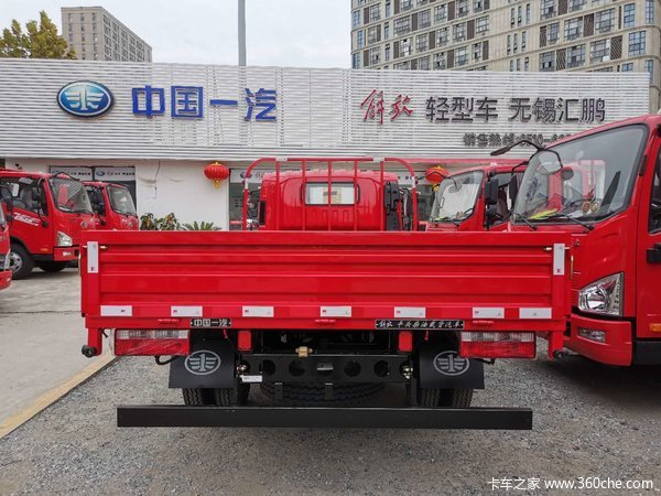 解放J6F载货车限时促销中 优惠0.3万