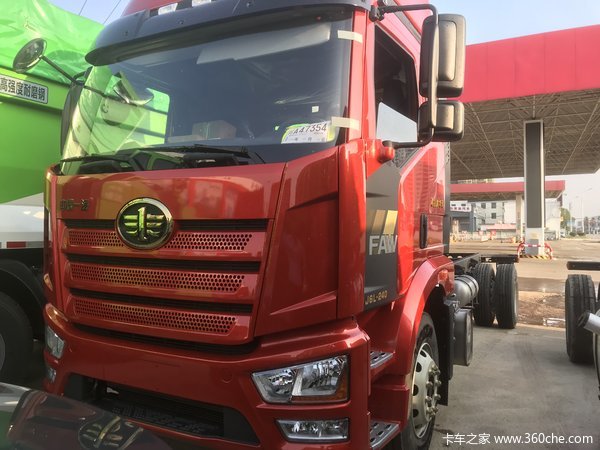 解放全新款载货车，搭配解放动力铂威发动机，新动力享轻程