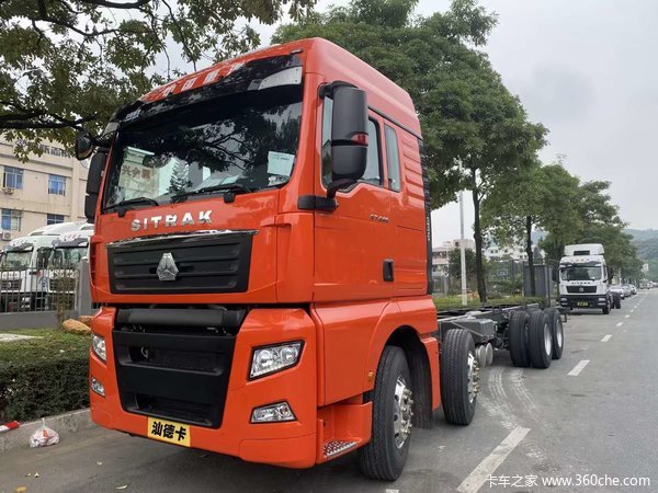 汕德卡g7载货车8x4440马力仅需368万元