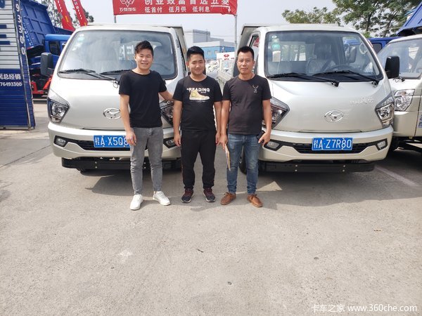 恭喜两位苏老板喜提时风风云工程自卸车