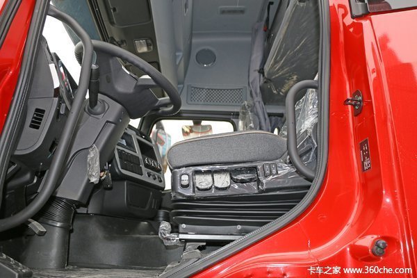 东风新天龙465马力 平地板 你值得拥有