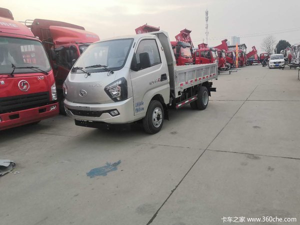 恭喜孙师傅 喜提风云自卸车，一路发发发