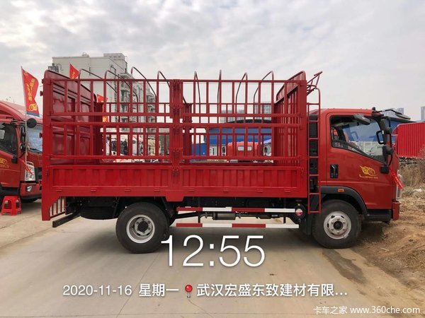 买轻卡，看豪沃，质量好，优惠大，年终大促销。