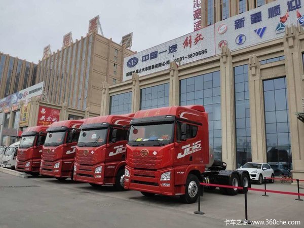 新疆路易达—解放JH6牵引车火热促销