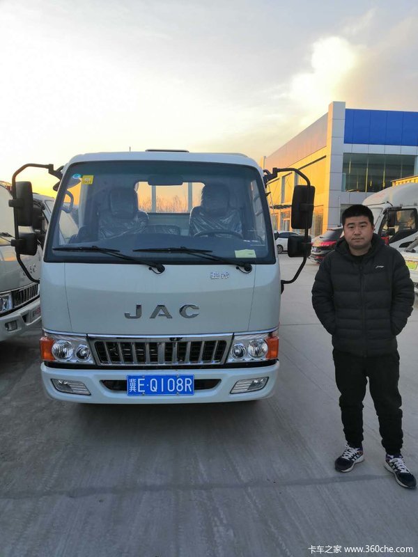 恭喜李老板 喜提骏铃E3载货车—邢台市新东胜