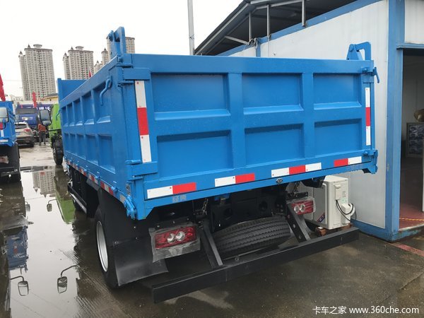 解放经典3系自卸车限时促销中 优惠0.38万