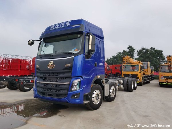 东风柳汽 乘龙汽车 H7 3.0 高顶双卧驾驶室