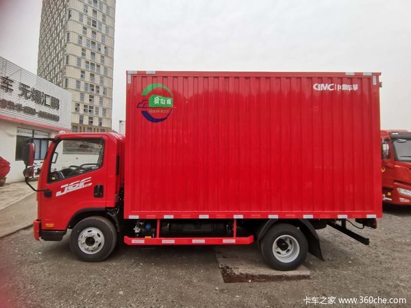 新车到店 无锡汇鹏解放轻卡J6F载货车仅需12.8万元